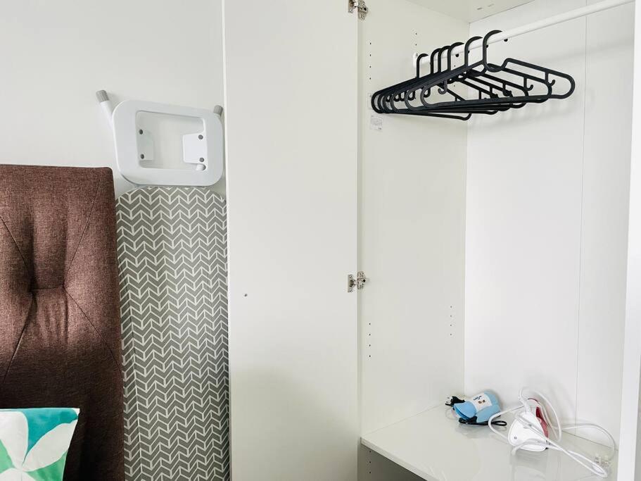 High Floor Studio Austin Regency Mount Austin W Balcony 3 Plus 1Pax 5 Mins Aeon Джохор-Бару Экстерьер фото